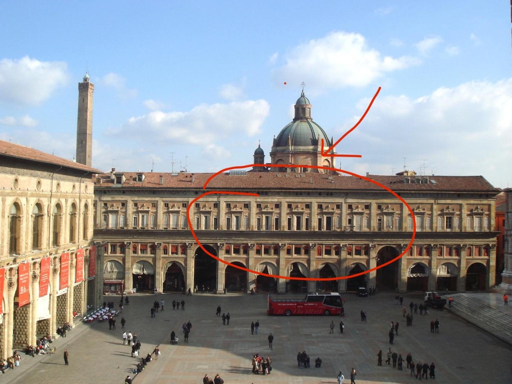 Urbanicooh Garisenda - Piazza Maggiore View Bologna Ngoại thất bức ảnh